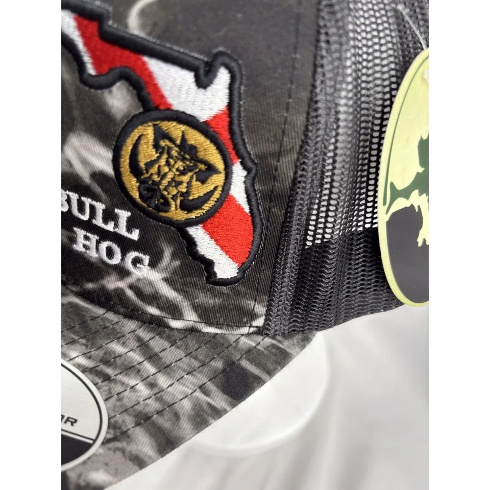 Bull Hog Snap Back Cap Hat Trucker Camo/ Black Baseball Outdoor Logo Mens
